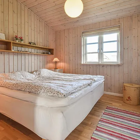 Nyaraló 3 Bedroom Cozy In Martofte