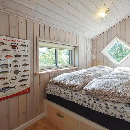 3 Bedroom Cozy In Nyaraló *